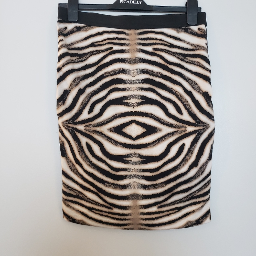 3 Hearts Animal Print Midi Skirt